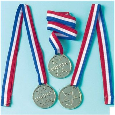 Amscan 12 medals party pack